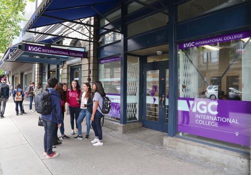VGC Gastown Campus - Entrata (esterno)